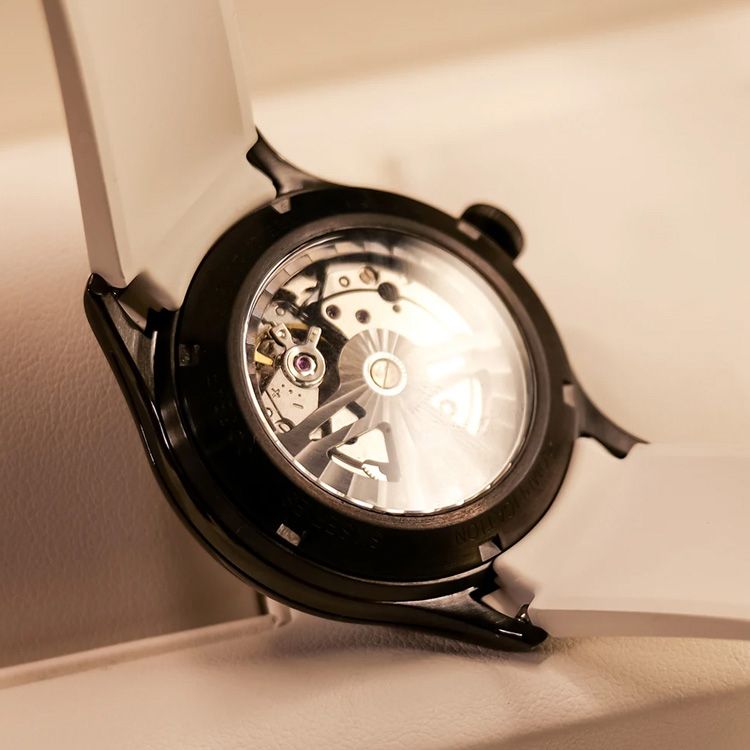 Dome Spaceship Watch – Wandering Hour Mechanical Caliber