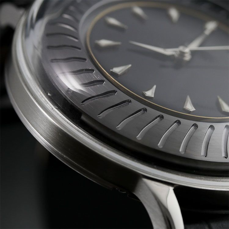 Dome Ripples of Time Black Enamel Black Gold
