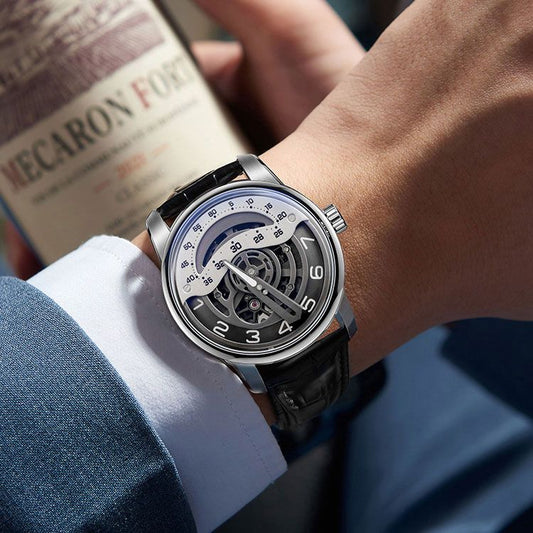 Elegant Watch With Telescopic Movement