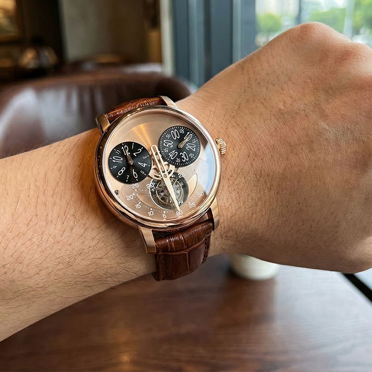 Crescent-moon Time Orbit Mechanical Watch